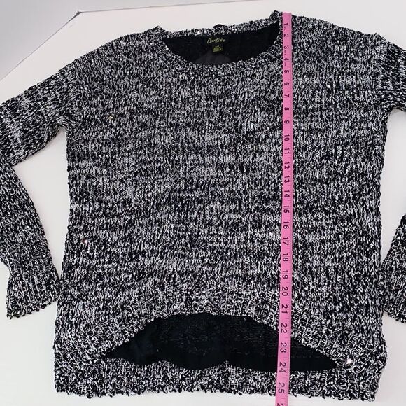 Cartise Black Knit Silver Sequin Sweater With Open Mesh Cutout In Back - Picture 10 of 13